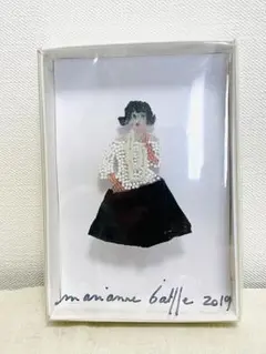 MARIANNE BATLLE 黒髪 マリリン・モンロー ブローチのサムネイル