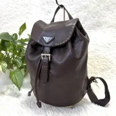 【美品】プラダ リュック　三角ロゴ　ブラウン　レザー　シルバー金具　ミニリュック