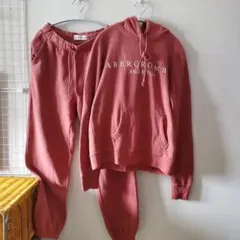 Item thumbnail for item 57dd3eb4-d415-456d-99c0-da20d46f40f4