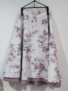 トッコクローゼット 花柄ロングスカート