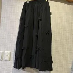 完売品　piccin スカート　黒　オールシーズン　セシリのサムネイル