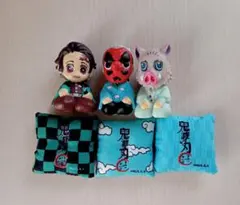 鬼滅の刃トレーディングフィギュアコレクション 竈門炭治郎 嘴平伊之助 鱗滝左近次