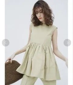 【Mila Owen】雑誌掲載・完売品　ペプラムセットアップ