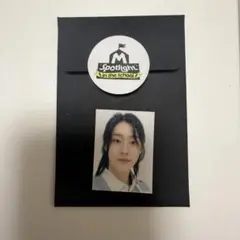 WEi ヨンハ 証明写真 M Spotlight