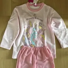プリンセス　パジャマ　裏起毛でない　トレーナー　120
