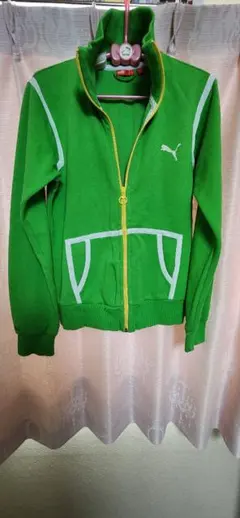 Puma 緑 ジップアップジャージ