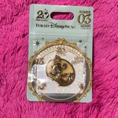 【ディズニーシー】20周年 クリスタルスフィア イヤーパーツのサムネイル
