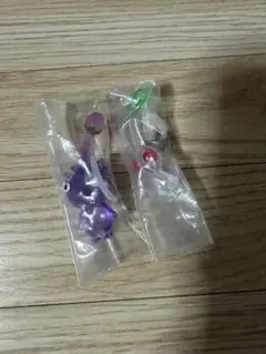 ピクミン　めじるしアクセサリー　紫ピクミン　白ピクミン