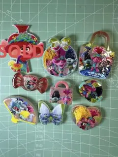 Trolls モチーフ アクリルビーズ 9種セット
