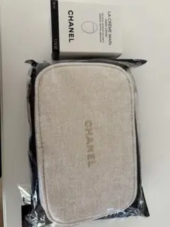 CHANEL ラ クレーム マン ハンドクリーム ポーチセットのサムネイル