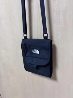 THE NORTH FACE ブラック ミニショルダーバッグ