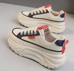 韓国スニーカー