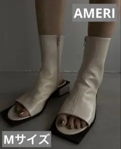 Ameri ブーツ/ MEDI SCOOP OUT SHORT BOOTSのサムネイル