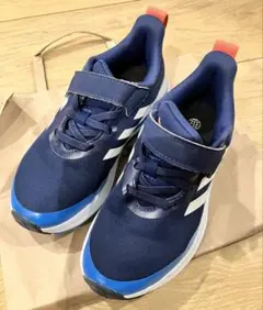 adidas 子供靴　スニーカー　18.5cm 青