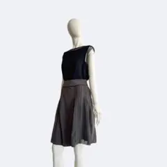 BUONA GIORNATA ボナジョルナータ スカート プリーツのサムネイル