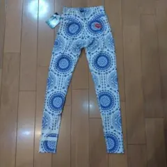 Item thumbnail for item 737d76f3-880b-4291-8456-133db97d913a