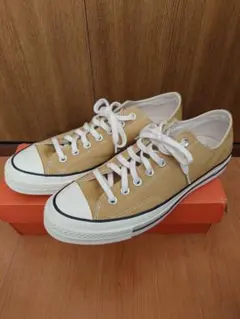 コンバース　チャックテイラー　ローカット スニーカー　28cm　からし色