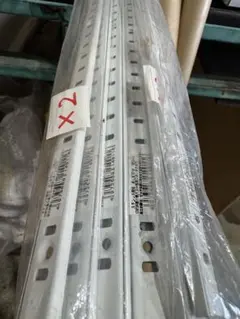 棚柱