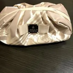 Item thumbnail for item acc2570d-341f-44e5-9aa8-086f0abbd8fd