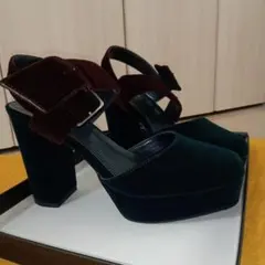 Item thumbnail for item 62e2f9a9-9431-4a13-8f19-f6143f4b960f