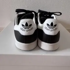 スタンスミス スニーカー