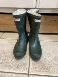 HUNTER グリーン ショートブーツ バックル付き