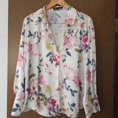 ZARA 長袖シャツ 花柄 Lのサムネイル