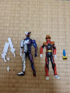 仮面ライダー フィギュアセット 武器付き