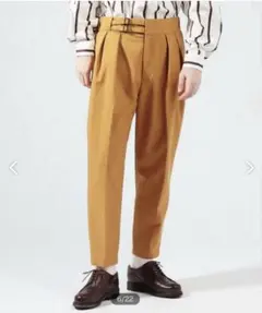 トゥモローランド　ダブルバックルグルカパパンツのサムネイル