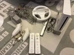 Wii本体 白 動作品 GC対応 コントローラー接続OK おまけマリオカート