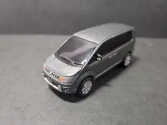 三菱　デリカ　D:5　非売品　前期型　ジェイドグリーンマイカ　1/64　ミニカー