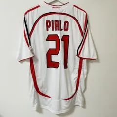 ACミラン PIRLO 21 ユニフォーム 長袖 2007 決勝 ACミラン PIRLO 21 ユニフォーム 長袖 2007 決勝 - メルカリ