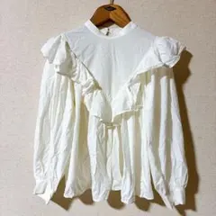 LOWRYS FARM フリル　ブラウス ホワイト　白　シャツ　長袖