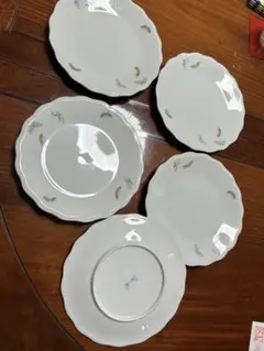 花柄装飾の波型皿5枚セット