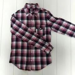 チェックシャツ