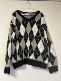 ダイヤモンド柄 Vネックニット LAGUAGEM