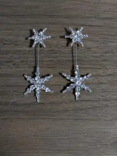 星型ピアス