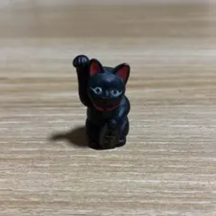 ミニチュア　招き猫　フィギュア