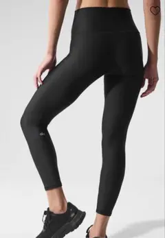 新品未開封】Alo yoga エアリフト 人気定番色 - メルカリ