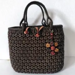 クラフトで作った山葡萄風柿渋染めアンティーク調花結び編みかごバッグ（巾着タイプ）