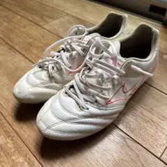 Mizuno モナルシーダ　サッカーシューズ ホワイト/ピンク