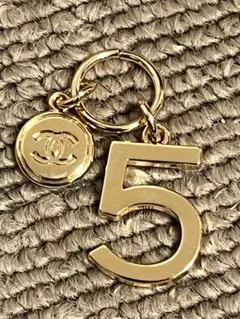 CHANEL ココマーク No.5 チャーム ホリデー