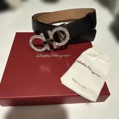 フェラガモ　Ferragamo ガンチーニ ベルト ラインストーン　ブラックのサムネイル