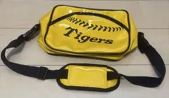 阪神タイガース 超変革 ショルダーバッグ　非売品のサムネイル