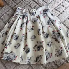 INGNI 花柄　フレアスカート　Mサイズ イングのサムネイル