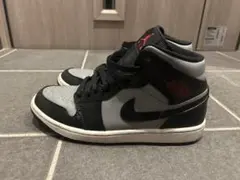 NIKE AIR JORDAN 1 MID SHADOW