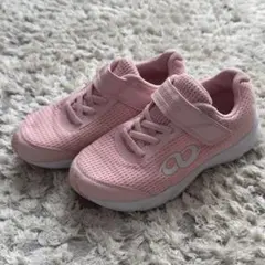 Item thumbnail for item d5a574bc-abc0-4e93-8c66-55b83efbf0a6