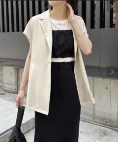 CAPRICIEUX LE'MAGE テーラーベスト ライトベージュ