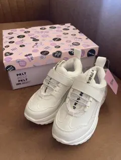 値下げしました！PKLT ホワイト スニーカー 20.0cm ピンクラテ