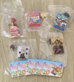 ギンビス　マスコットチャーム　セット　11/14